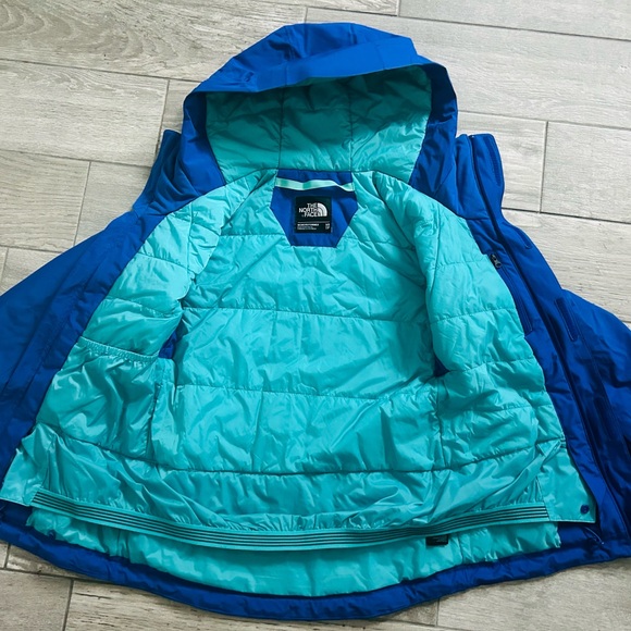 Women’s Northface insulated jacket blue Xas - Picture 2 of 4